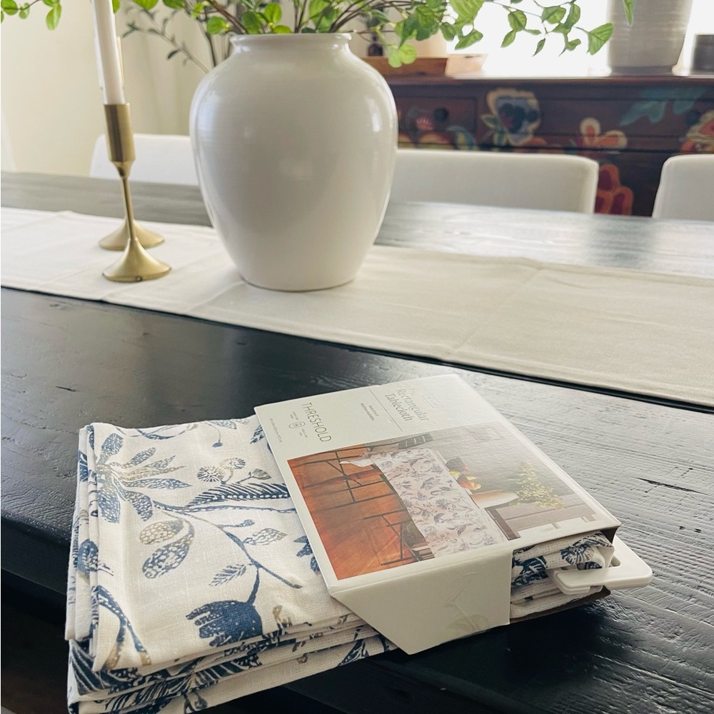 Threshold rectangle table cloth-NEW - Picture 2 of 3